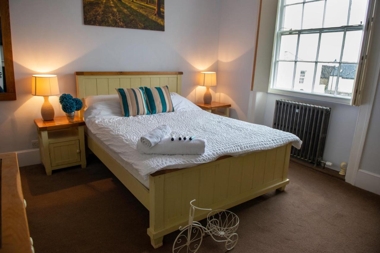 The Vale Hotel Cricklade Εξωτερικό φωτογραφία