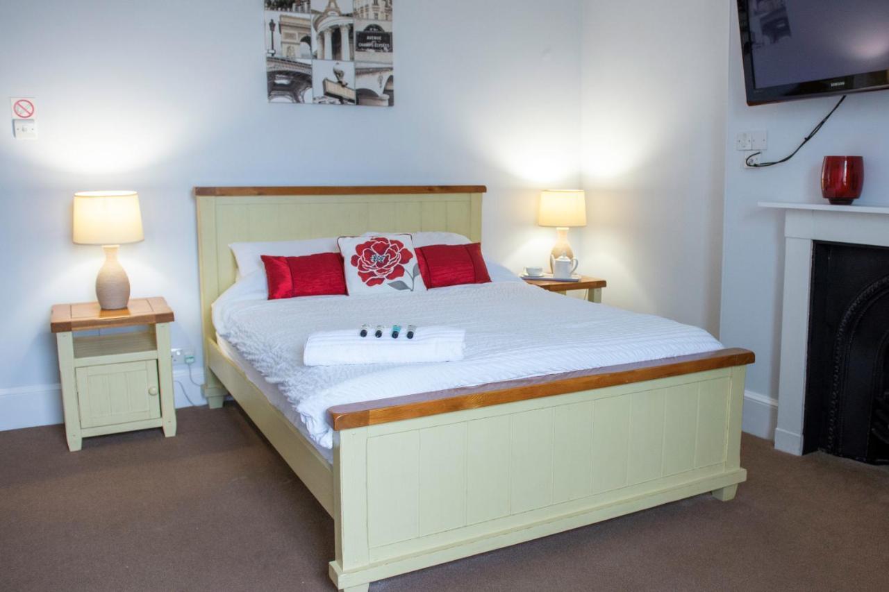 The Vale Hotel Cricklade Εξωτερικό φωτογραφία