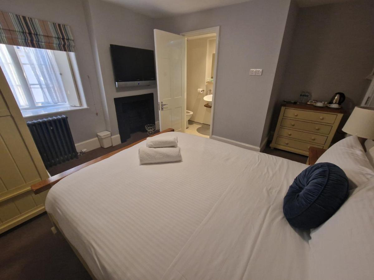 The Vale Hotel Cricklade Εξωτερικό φωτογραφία