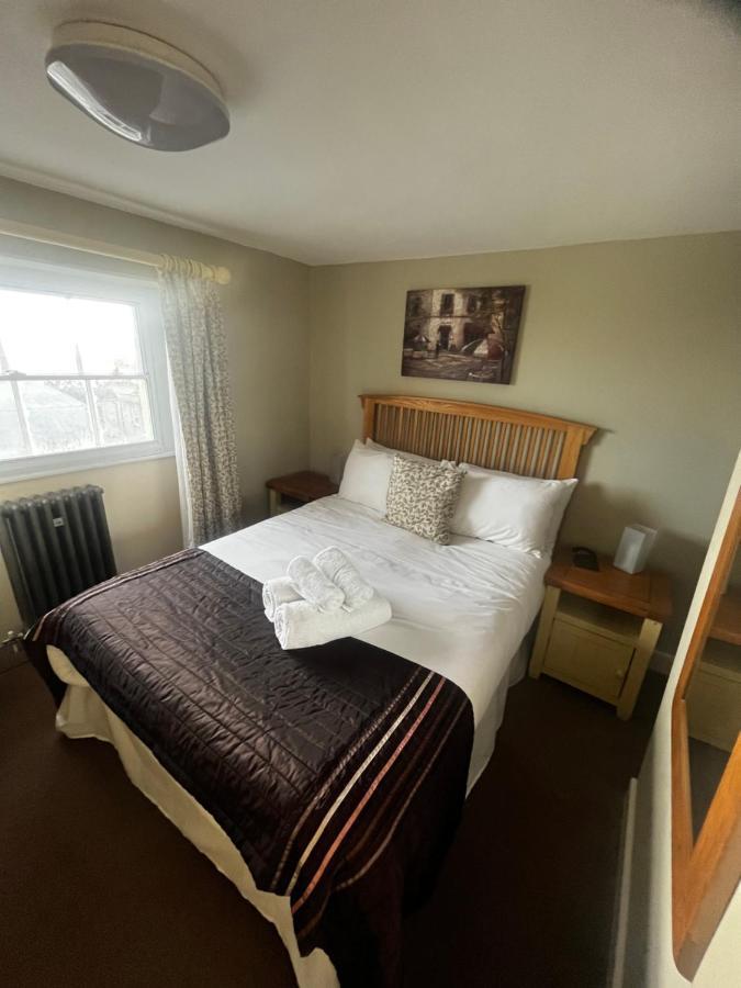 The Vale Hotel Cricklade Εξωτερικό φωτογραφία